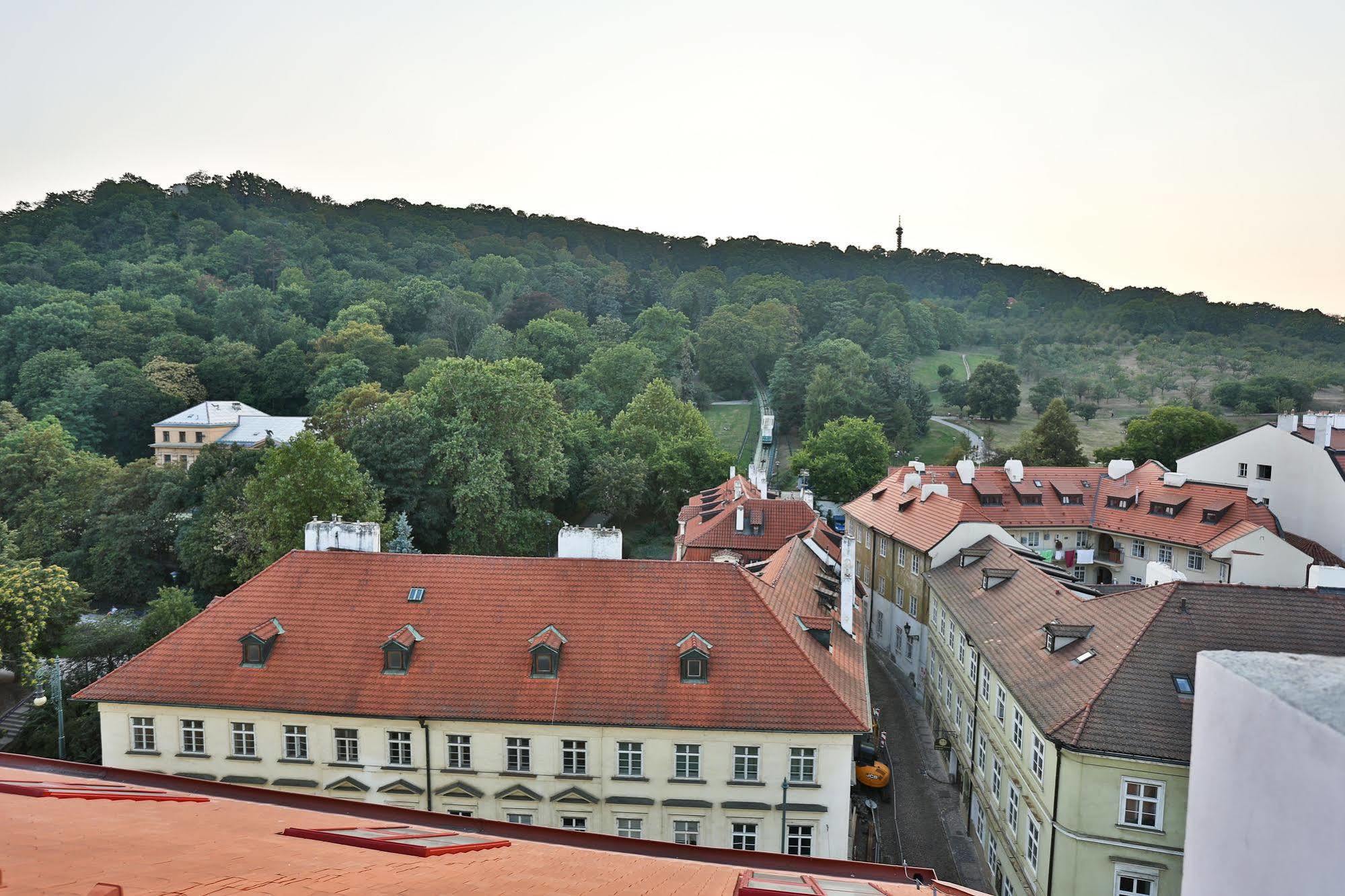 Aparthotel & Prague